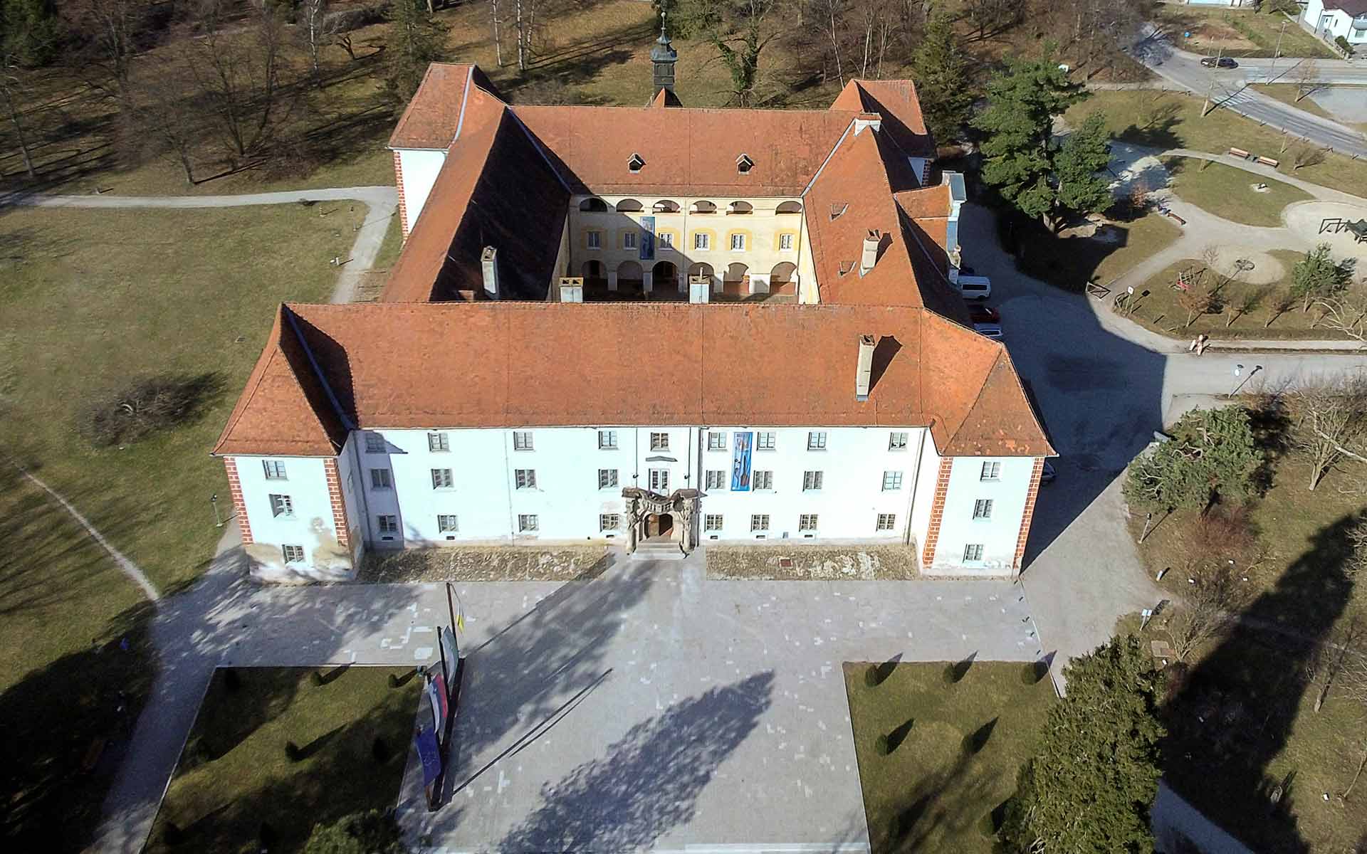 Castle Murska Sobota - 321 Go - Three castles, Two countries